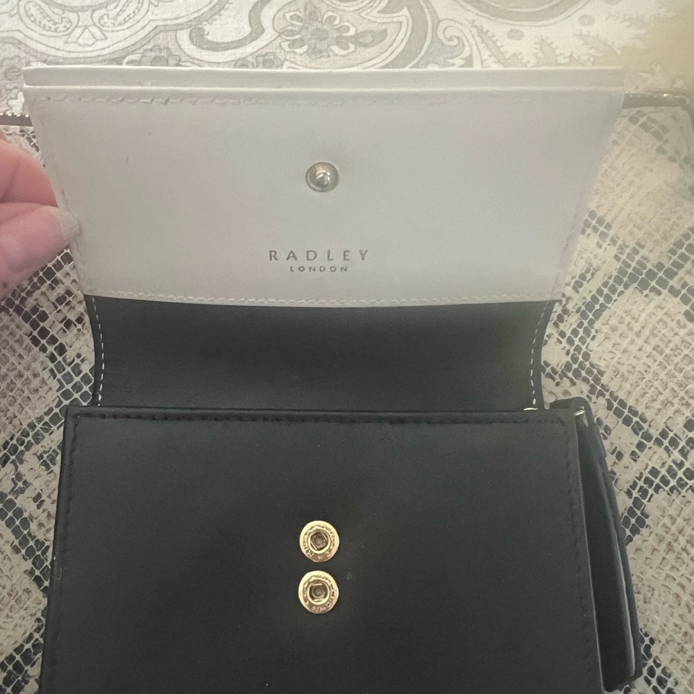 Radley London cross body & matching wallet